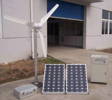 Système solaire de génération d'énergie éolienne d'hybride de complémentation d'OIN
